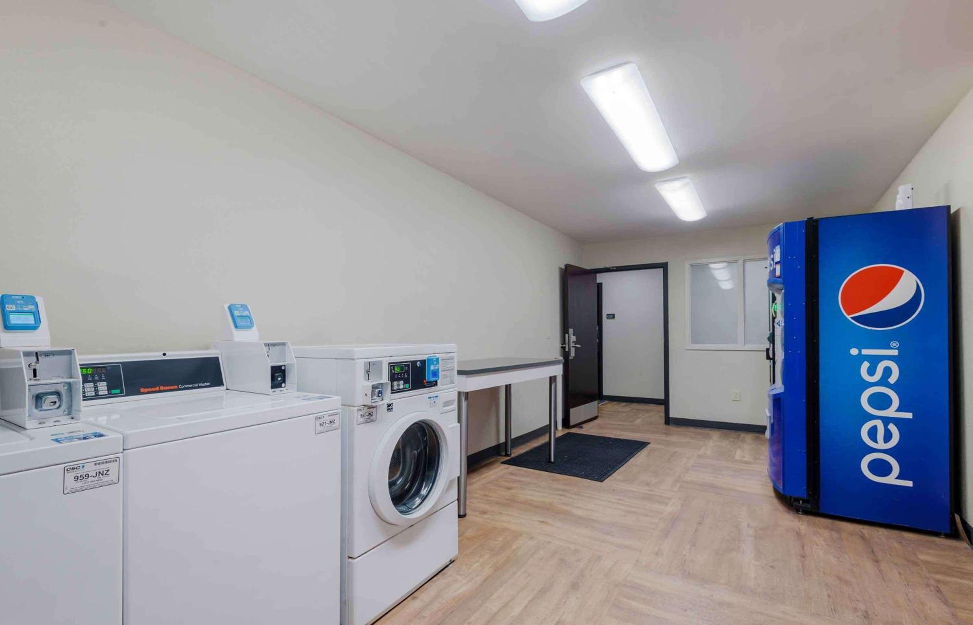 Extended Stay America Suites - Charlotte - University Place Dış mekan fotoğraf